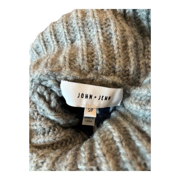 John & Jenn By Line Mason Sweater in Neon Lights Size S - Picture 4 of 4